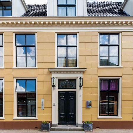 De Olde Signorie Acomodação com café da manhã Leeuwarden Exterior foto